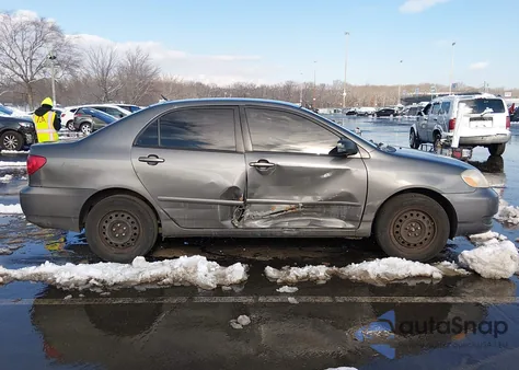 2008 Toyota Corolla Le z USA, uszkodzony, nr VIN 2T1BR30E28C885993